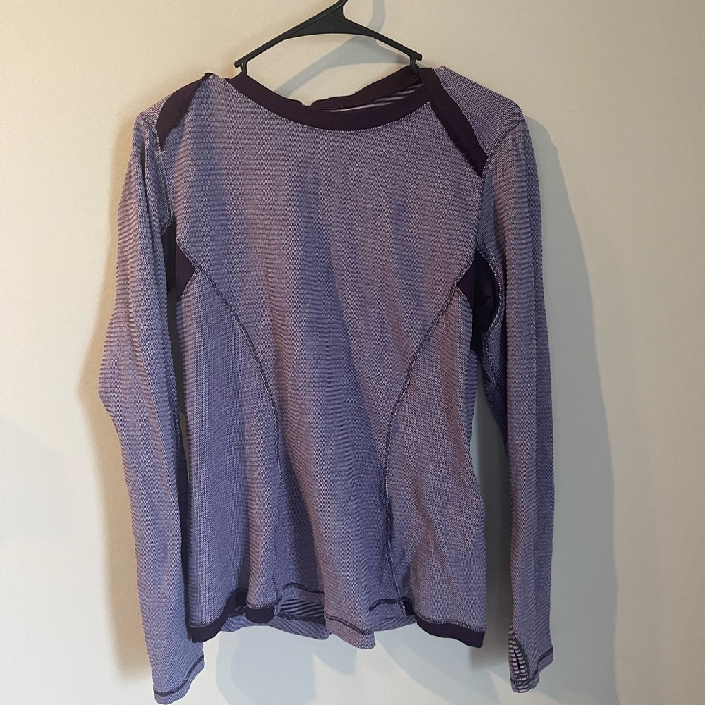 Lululemon womens size 10 purple long sleeve top